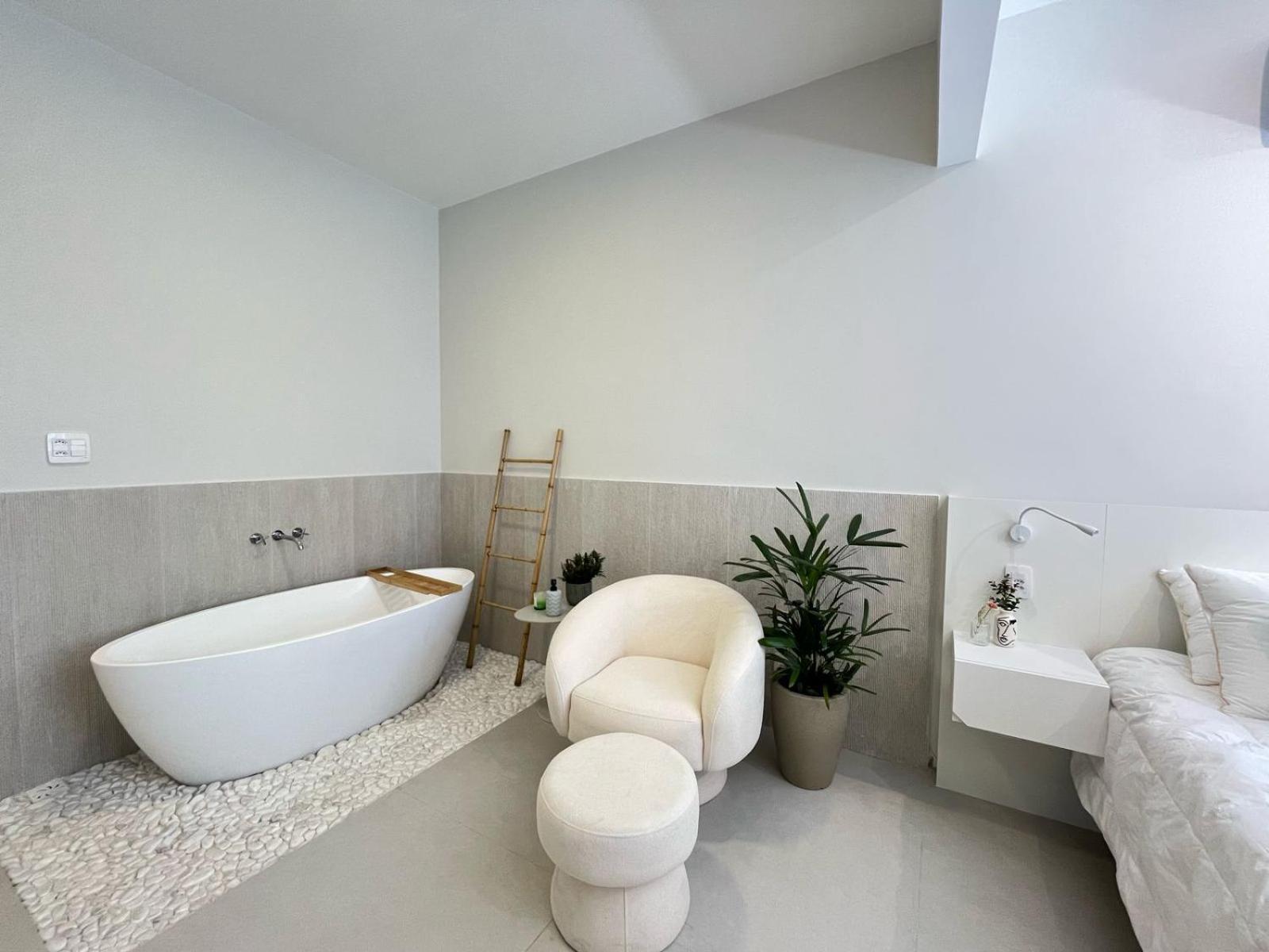 Apartamento Luxo Com Em Copacabana *